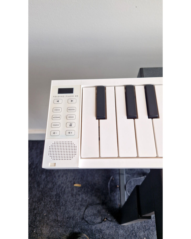 Carry On Folding Piano 88 - Keyboard - Like New w/ Power Supply, Soft Case - image 5