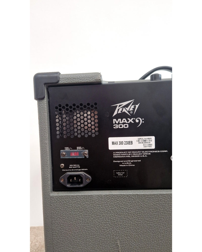 Peavey Max 300 – Bass Amplifier - Refurbished - image 7