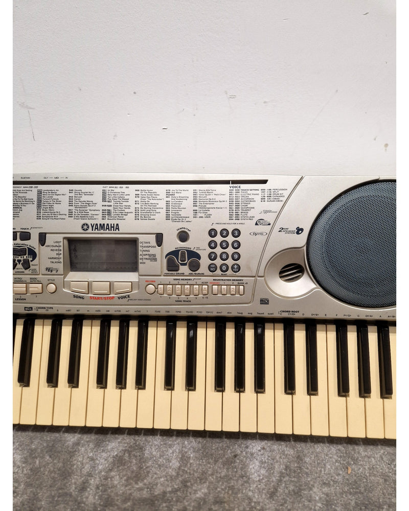 Yamaha EZ-30 - Electronic Keyboard - Silver/White - Spares or Repair - image 11