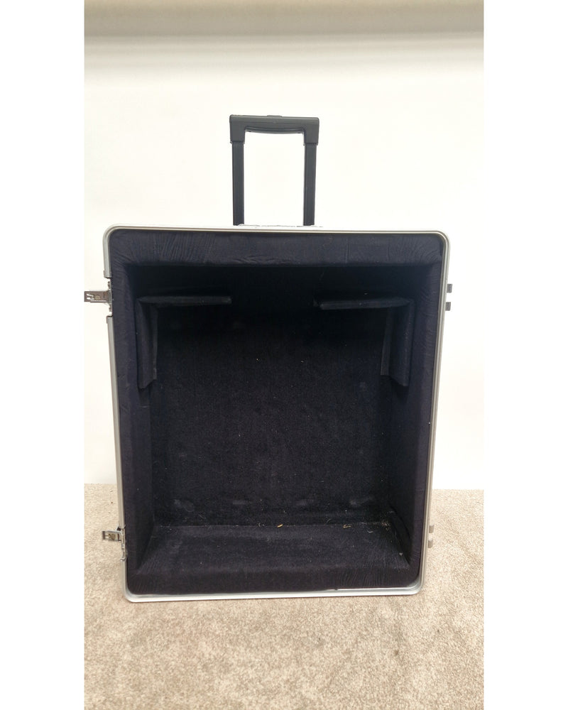 Gator Wheeled Flight Case - Flight Cases - Black - Excellent - image 4