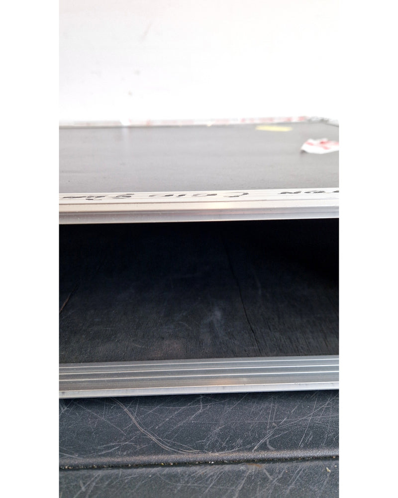 Non-branded 2U Flightcase - Flight Cases - Good - image 8