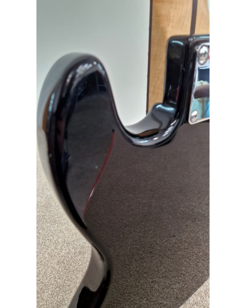 Westfield - Bass Guitars - Black - Refurbished - image 13