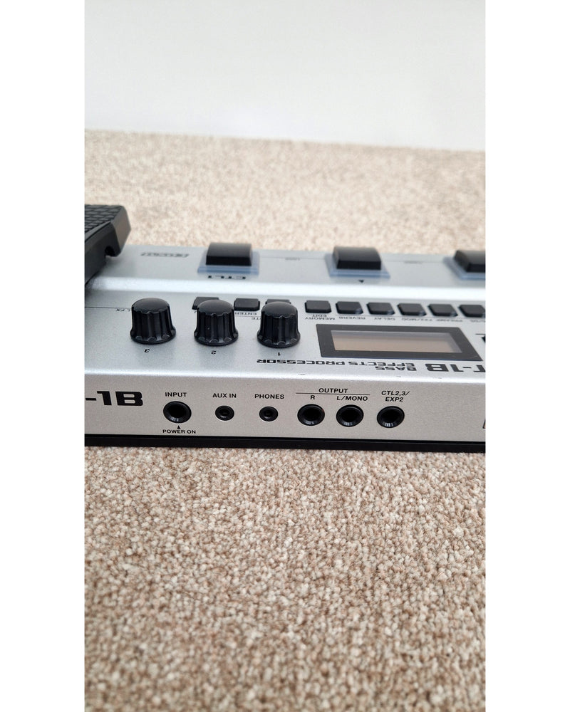 Boss GT-1B - Multi-Effects Pedal - Excellent w/ Manuals - image 8