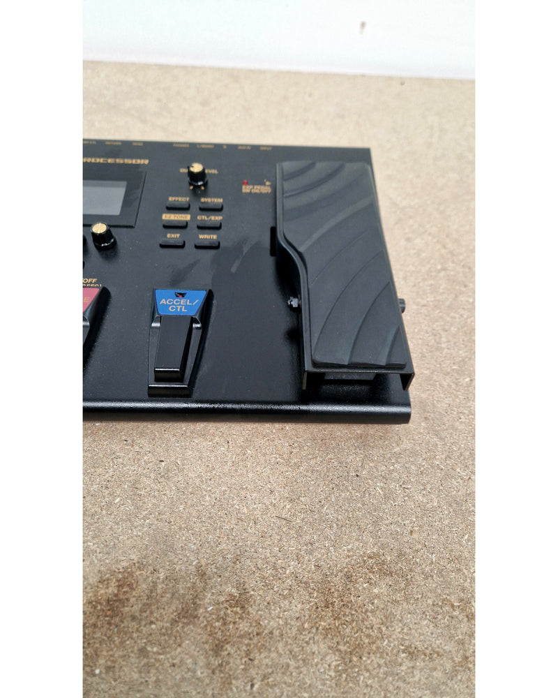 Boss GT-100 - Multi-Effects Pedal - Excellent w/ power supply - image 9