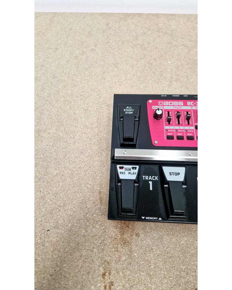 Boss RC-300 - Multi-Effects Pedal - Excellent w/ power supply - image 5