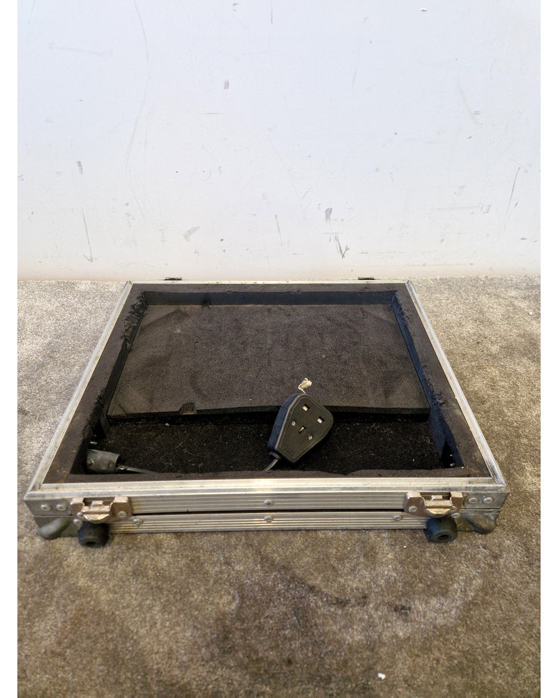 Unbranded Flight Case - Built In Adapter - Black - Flight Case - Good - image 6