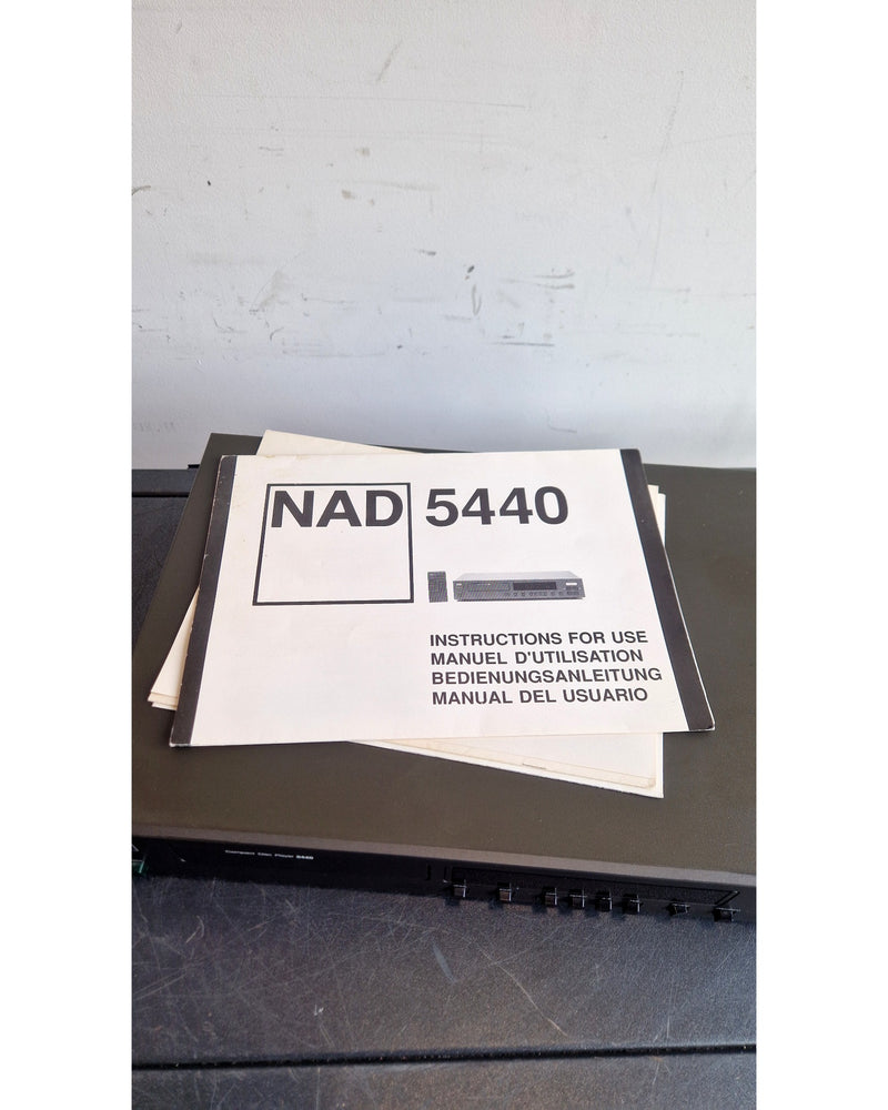 NAD 5440 - CD Player - Black - Excellent w/ Manuals - image 2