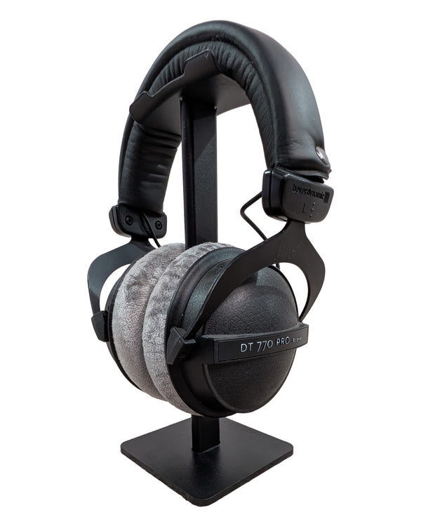 Beyerdynamic DT 770 Pro - Headphones - Excellent w/ Original Box