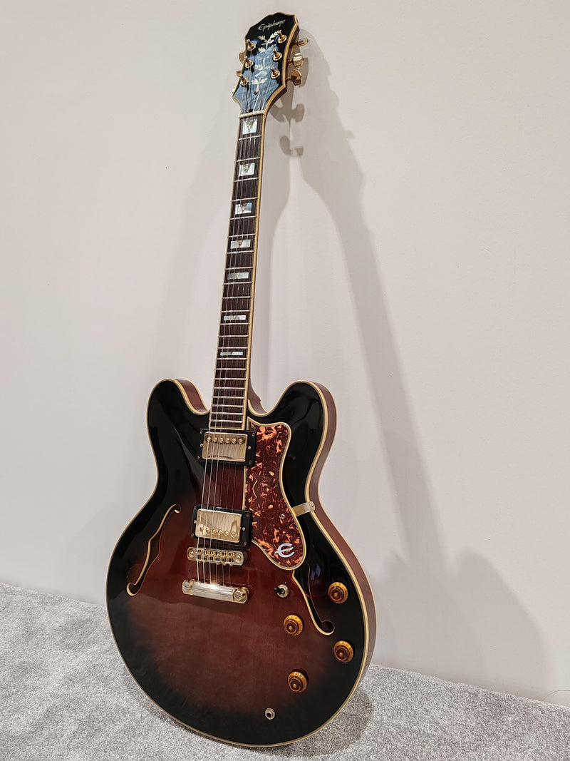 Epiphone 1989 Sheraton Electric Guitar + Hard Case - Professionally setup - image 3