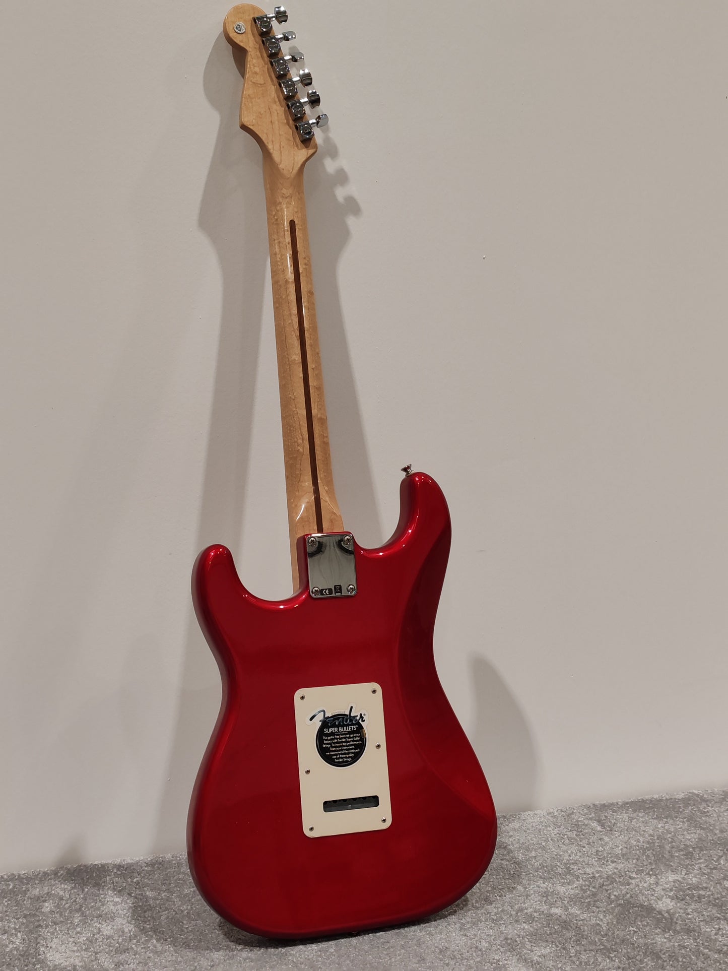 Fender Stratocaster Mexican - MZ6159810 - Chrome Red - 2006