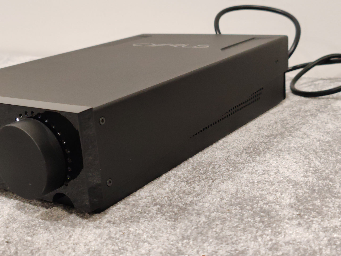 Cyrus One Integrated Amplifier from Cyrus Audio 2x100W