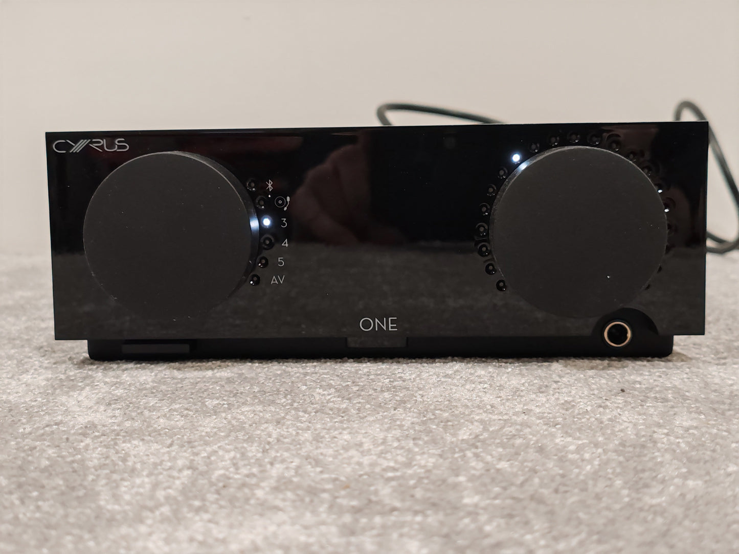 Cyrus One Integrated Amplifier from Cyrus Audio 2x100W