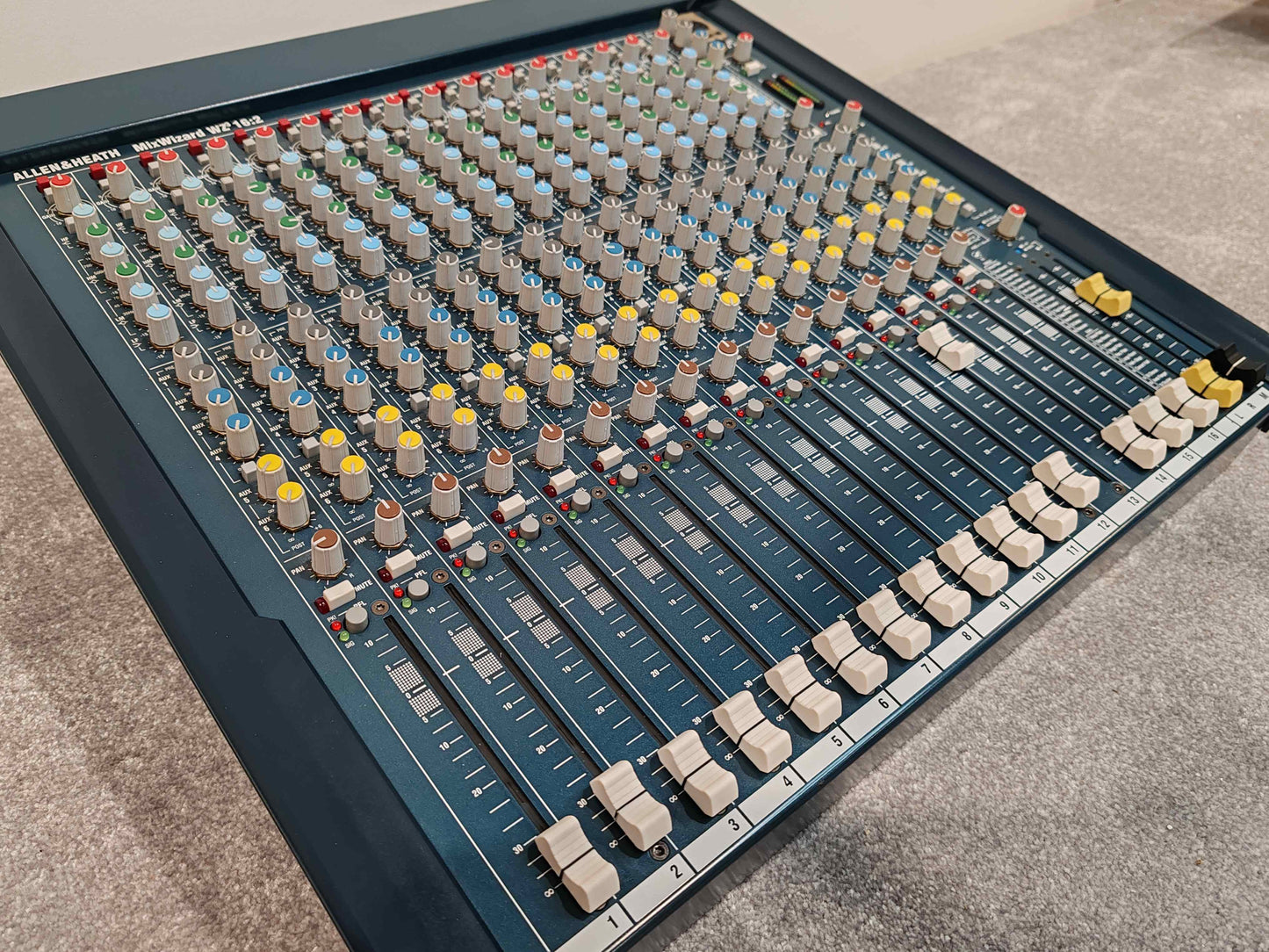 Allen & Heath MixWizard WZ3 16:2 - 16 Channel Mixer Original Box