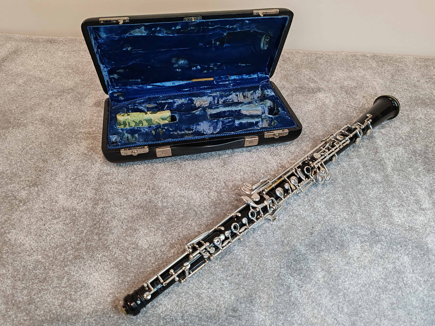 Hans Kreul Oboe Serial : 29345 - Made in Tübingen, Germany