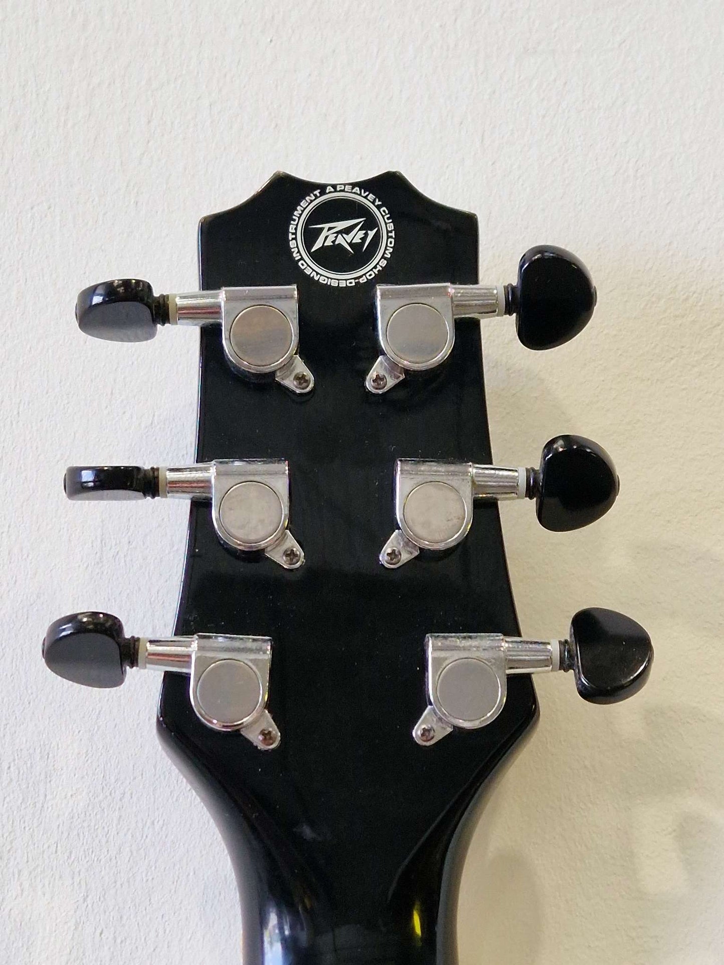 Peavey Jack Daniels Black Acoustic Guitar – Branded Design & Full-Size Dreadnought – Very Good