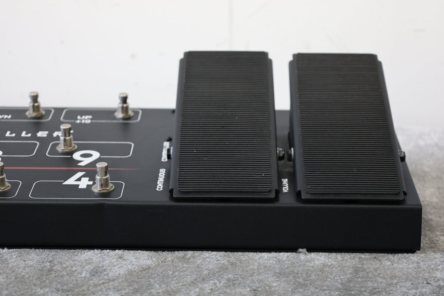 Fender Cyber Foot Controller - PR 521 - Very Good w/ Instructions & Wiring Diagram
