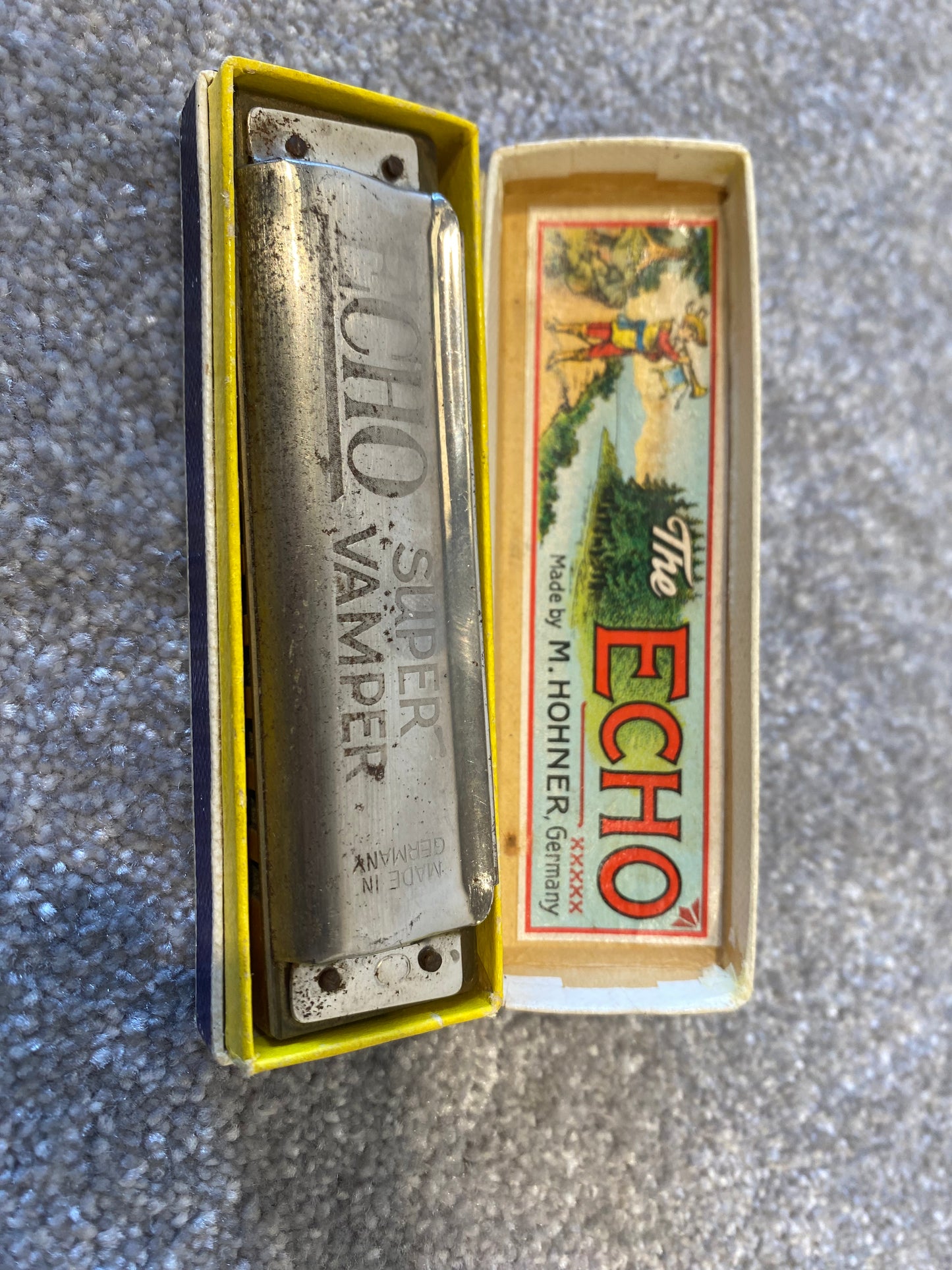 Hohner Echo Super Vamper Harmonica with Box - Germany