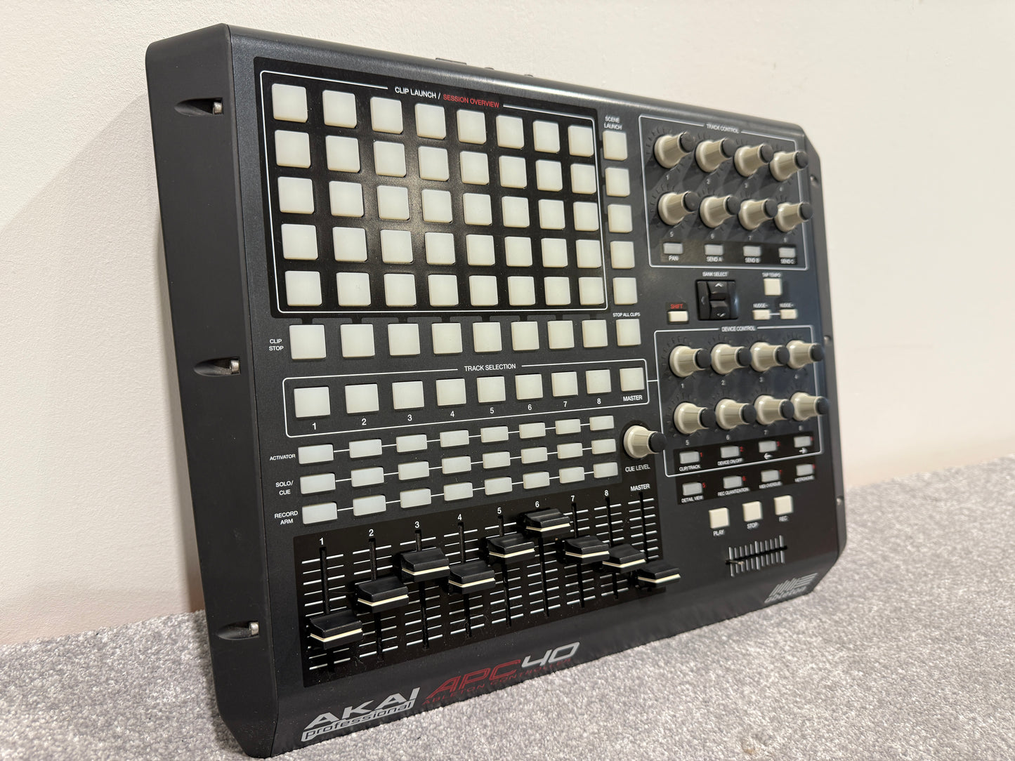 Akai APC40 - Ableton Performance Midi Controller