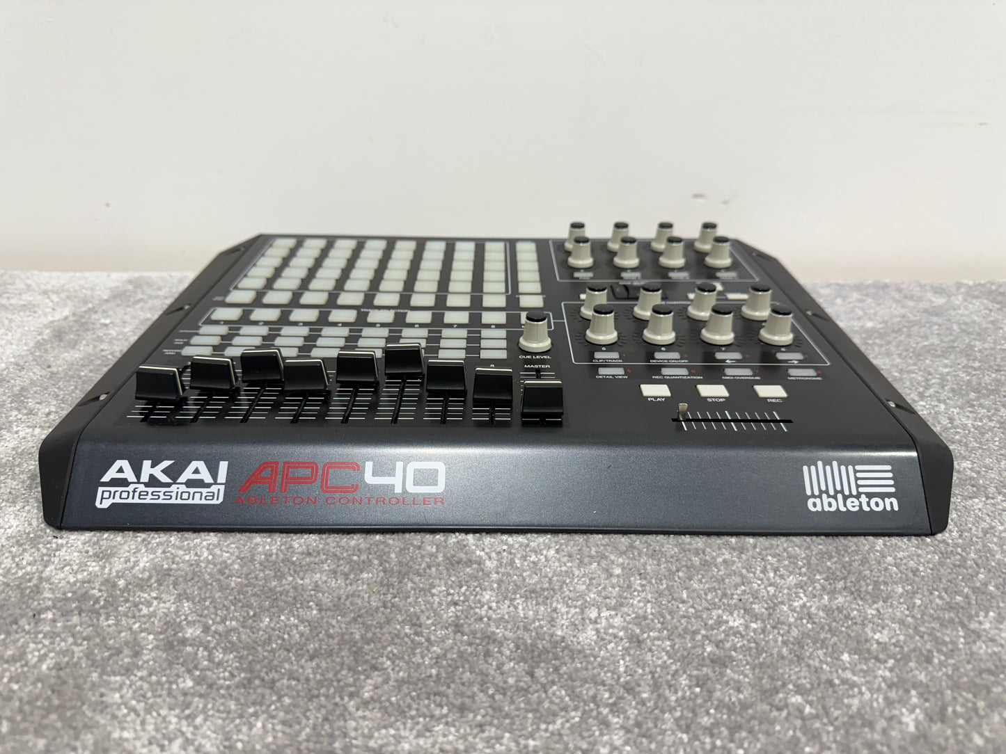 Akai APC40 - Ableton Performance Midi Controller