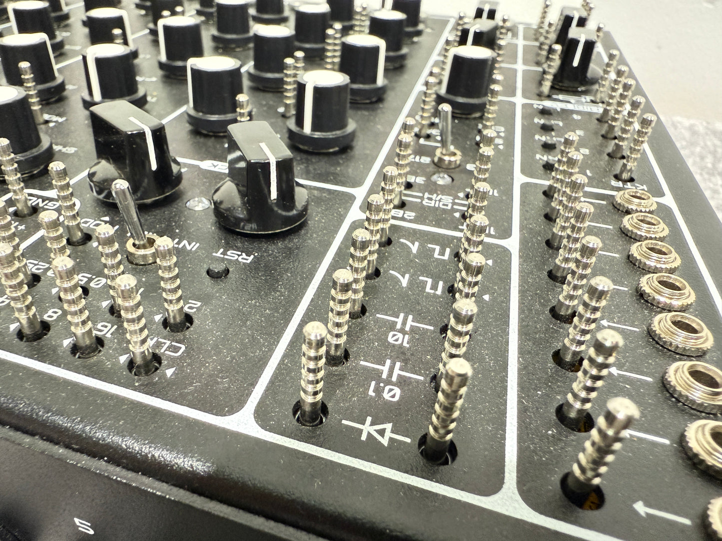 Soma Pulsar 23 - Organismic Drum Machine - Semi-Modular - Open box new