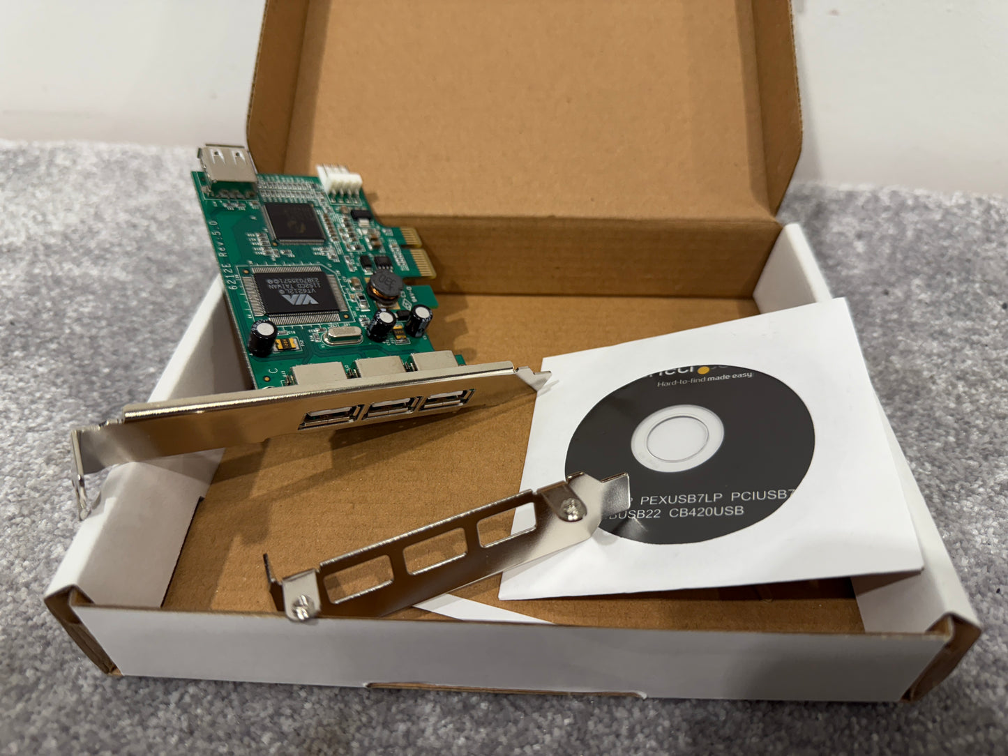 StarTech.com 4 Port PCI Express Low Profile High Speed USB Card - PCIe USB 2.0 Card - PCI-E USB 2.0 Card (PEXUSB4DP)