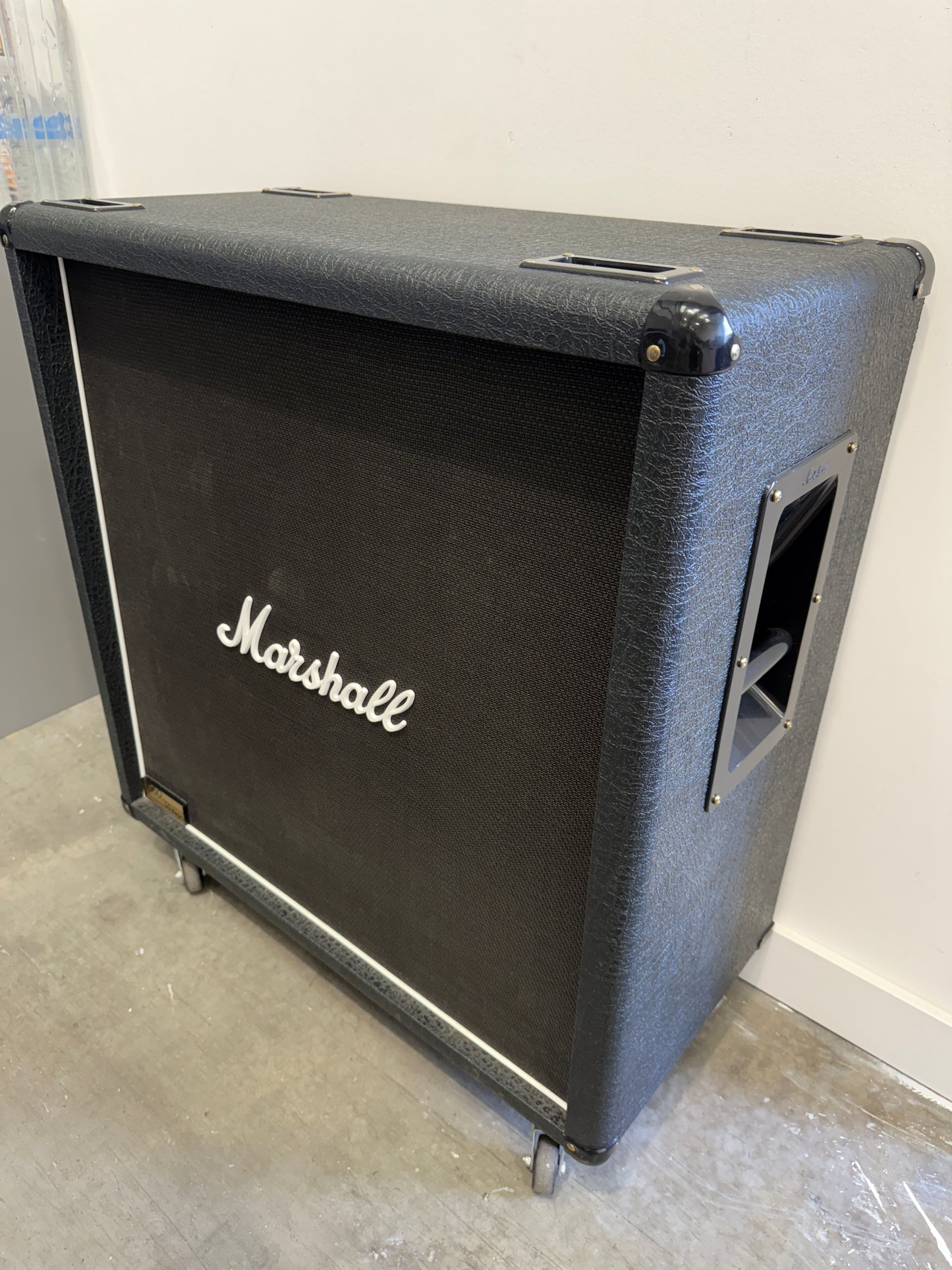 Marshall 1960BV Vintage 4x12 Guitar Cabinet - Excellent