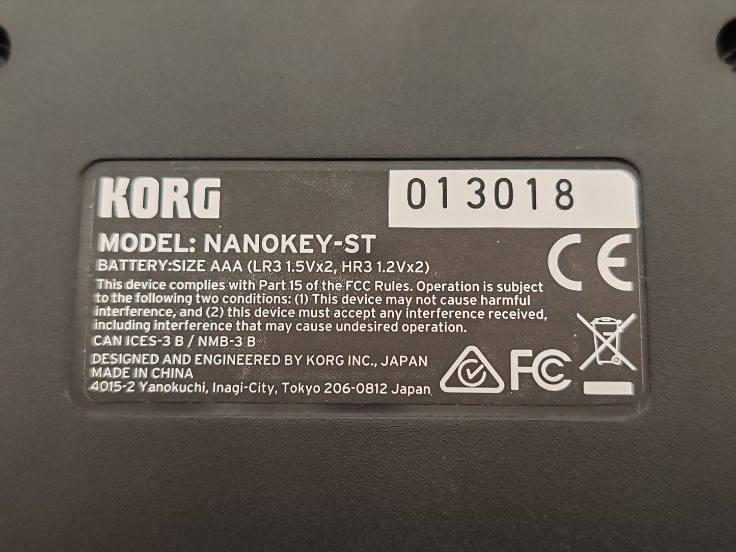 Korg nanoKey Studio - Compact Mobile MIDI Keyboard - 25 Keys