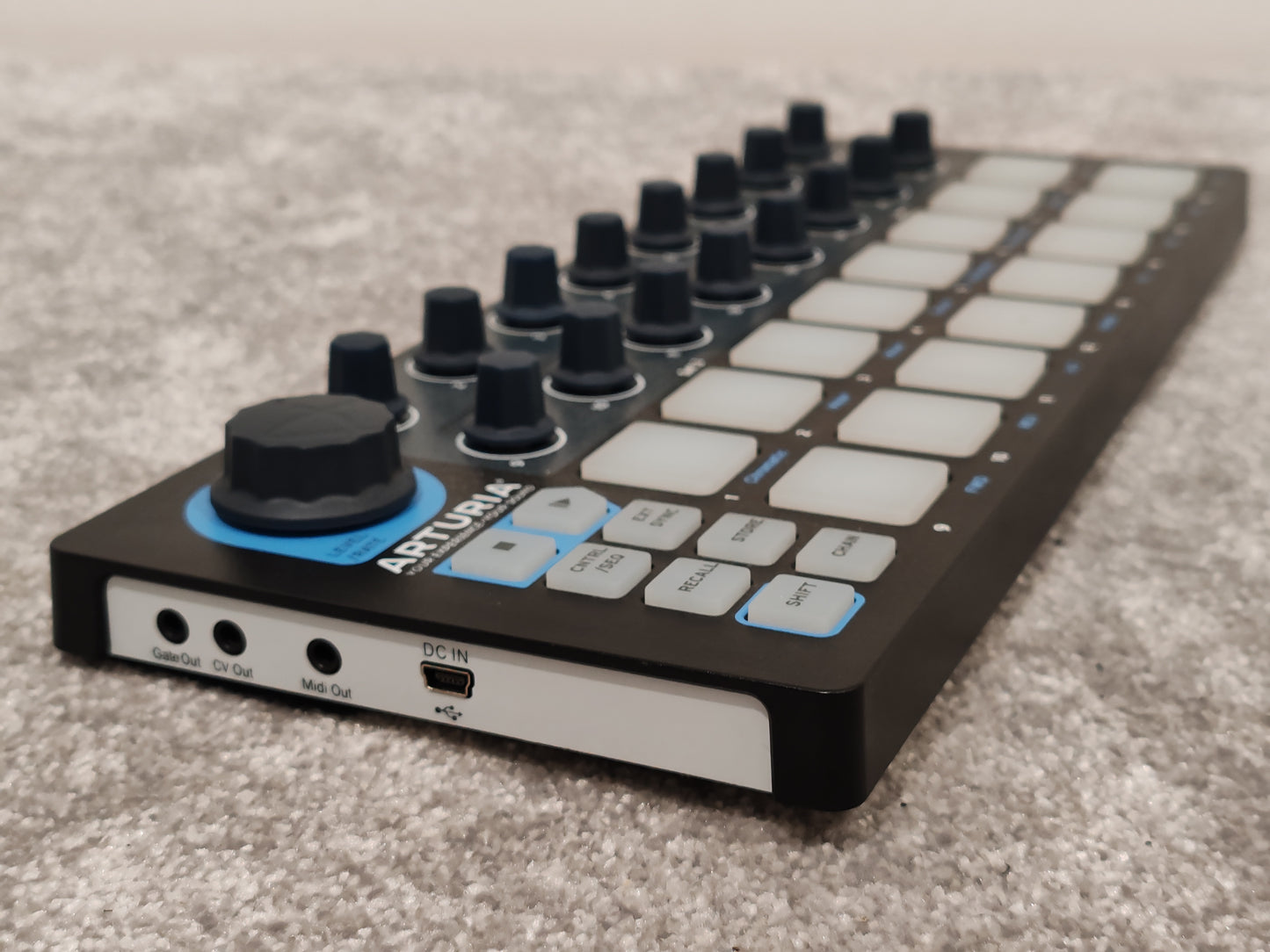 Arturia Beatstep Compact Controller and Sequencer