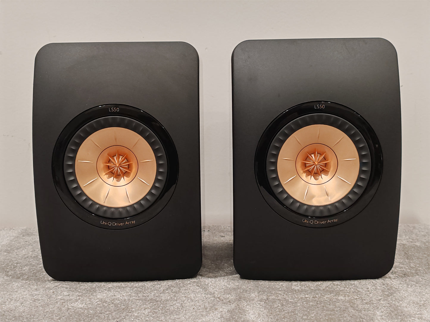 KEF LS50 Two-way Bass Reflex Speakers Pair - Open Box New