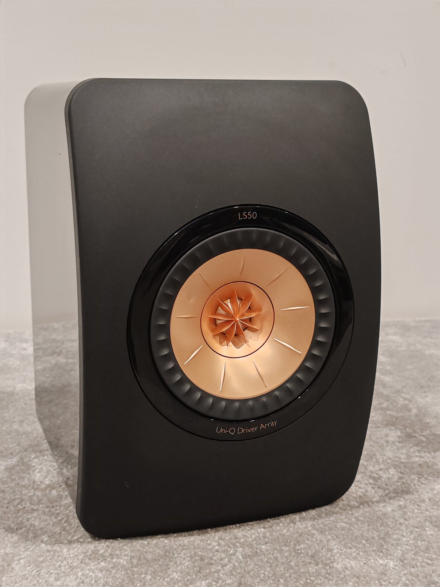 KEF LS50 Two-way Bass Reflex Speakers Pair - Open Box New