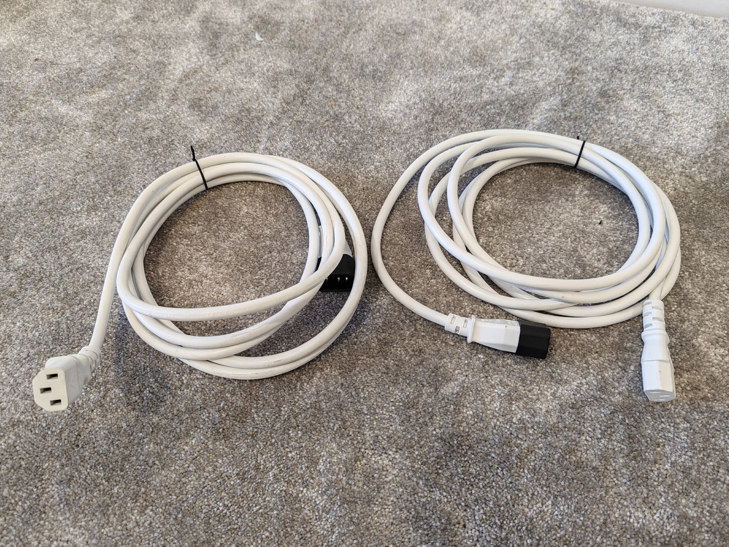 2x 3m IEC C14 to IEC C13 White Extension Leads 10A (Kettle Cable)