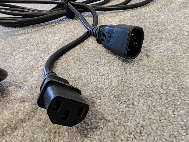 6x IEC C14 to IEC C13 Black Extension Leads 10A - Various Sizes (Kettle Cable) - image 1