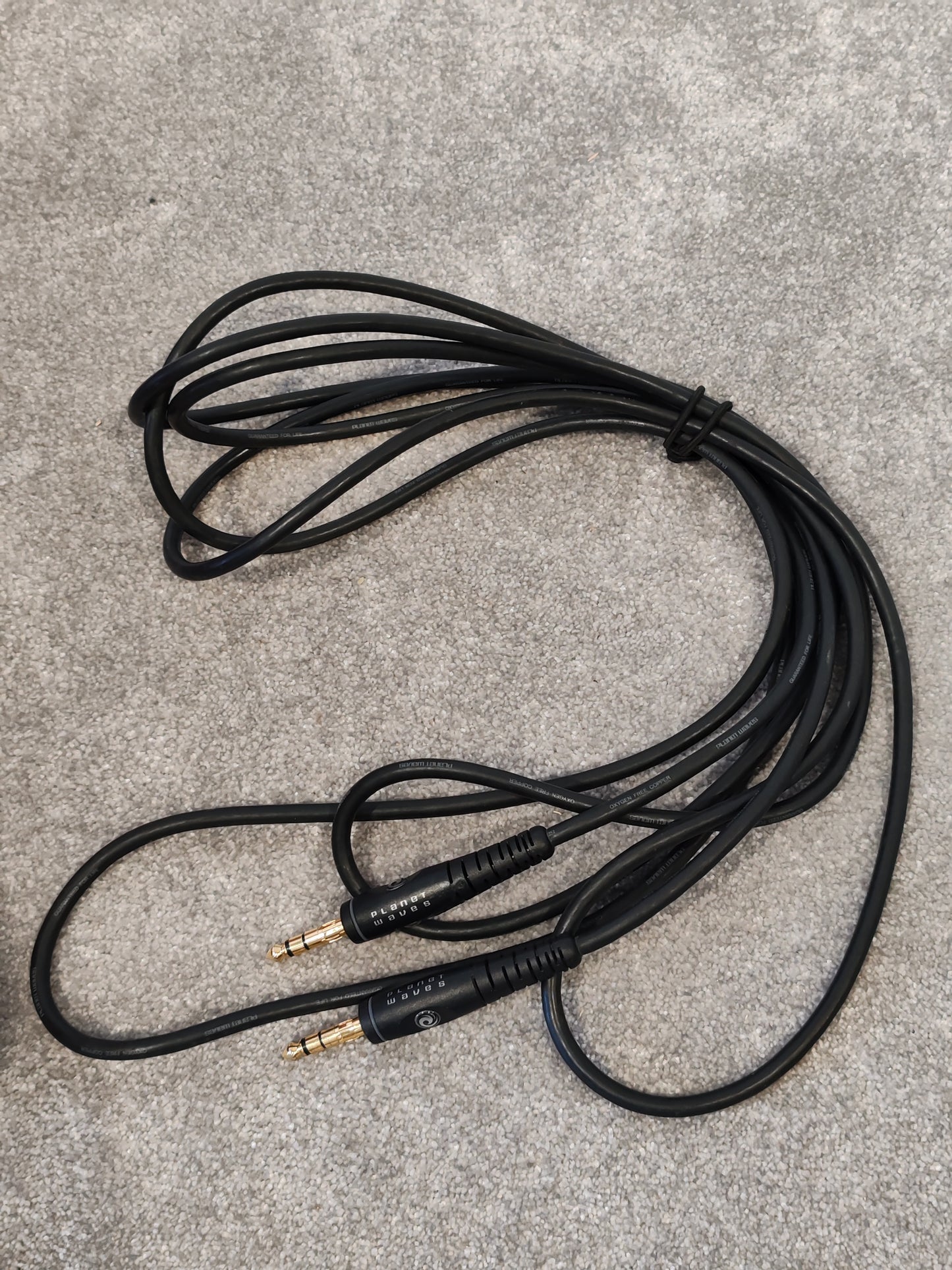Planet Waves 1/4" TRS Stereo to 1/4" Stereo Audio Cable - 5m