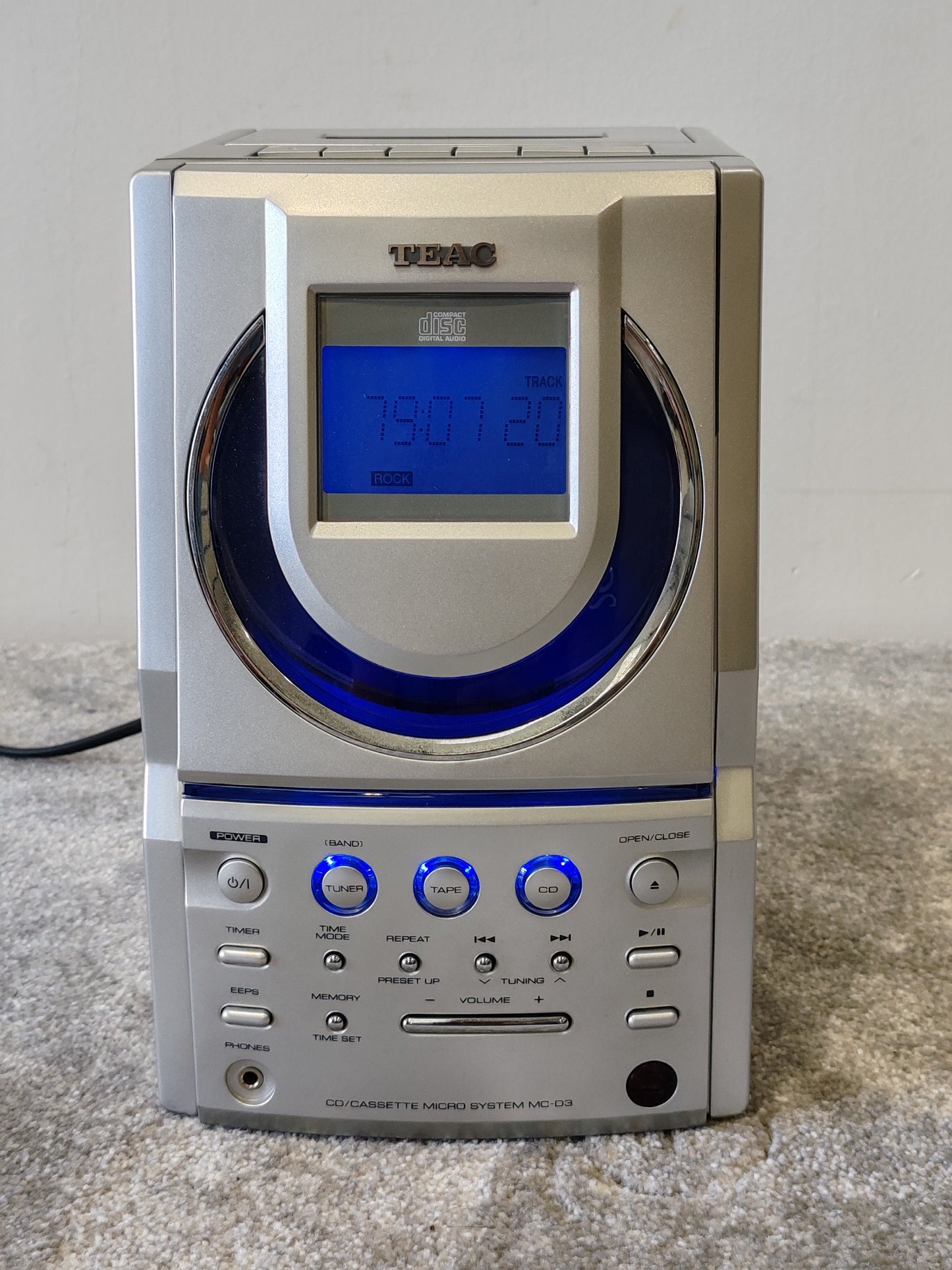TEAC MC-D3 Micro Hi-Fi System – With Manual & Remote – Very Good