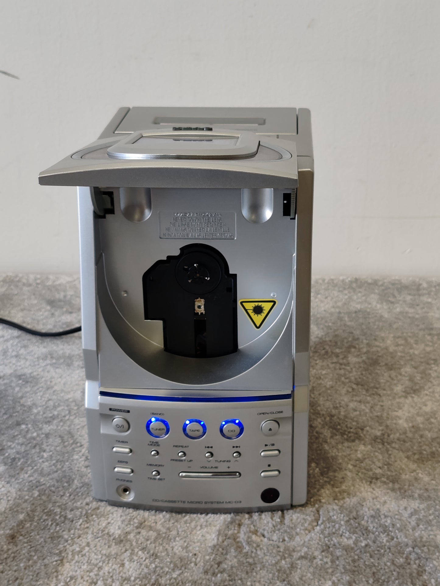 TEAC MC-D3 Micro Hi-Fi System – With Manual & Remote – Very Good