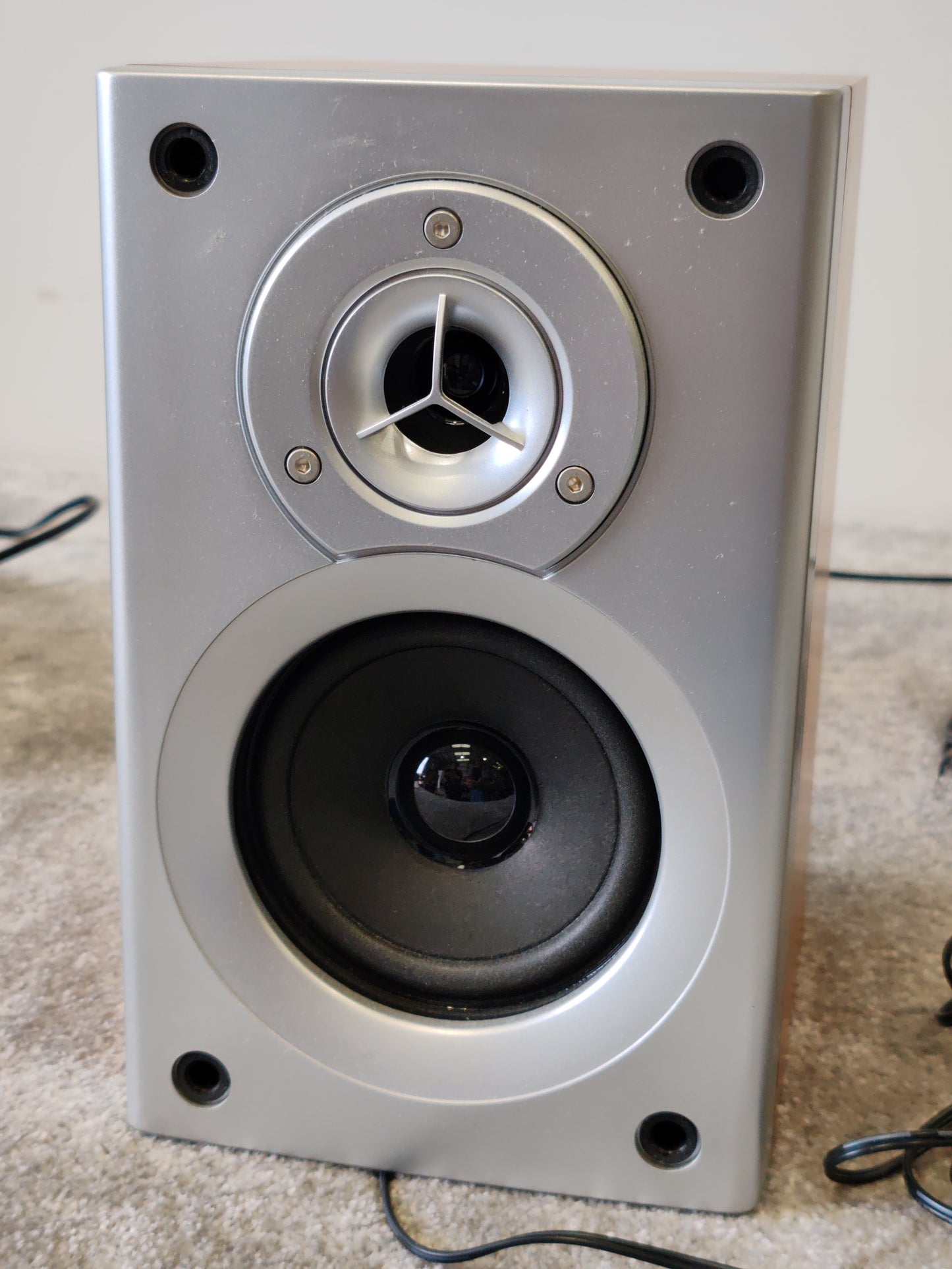 TEAC MC-D3 Micro Hi-Fi System – With Manual & Remote – Very Good