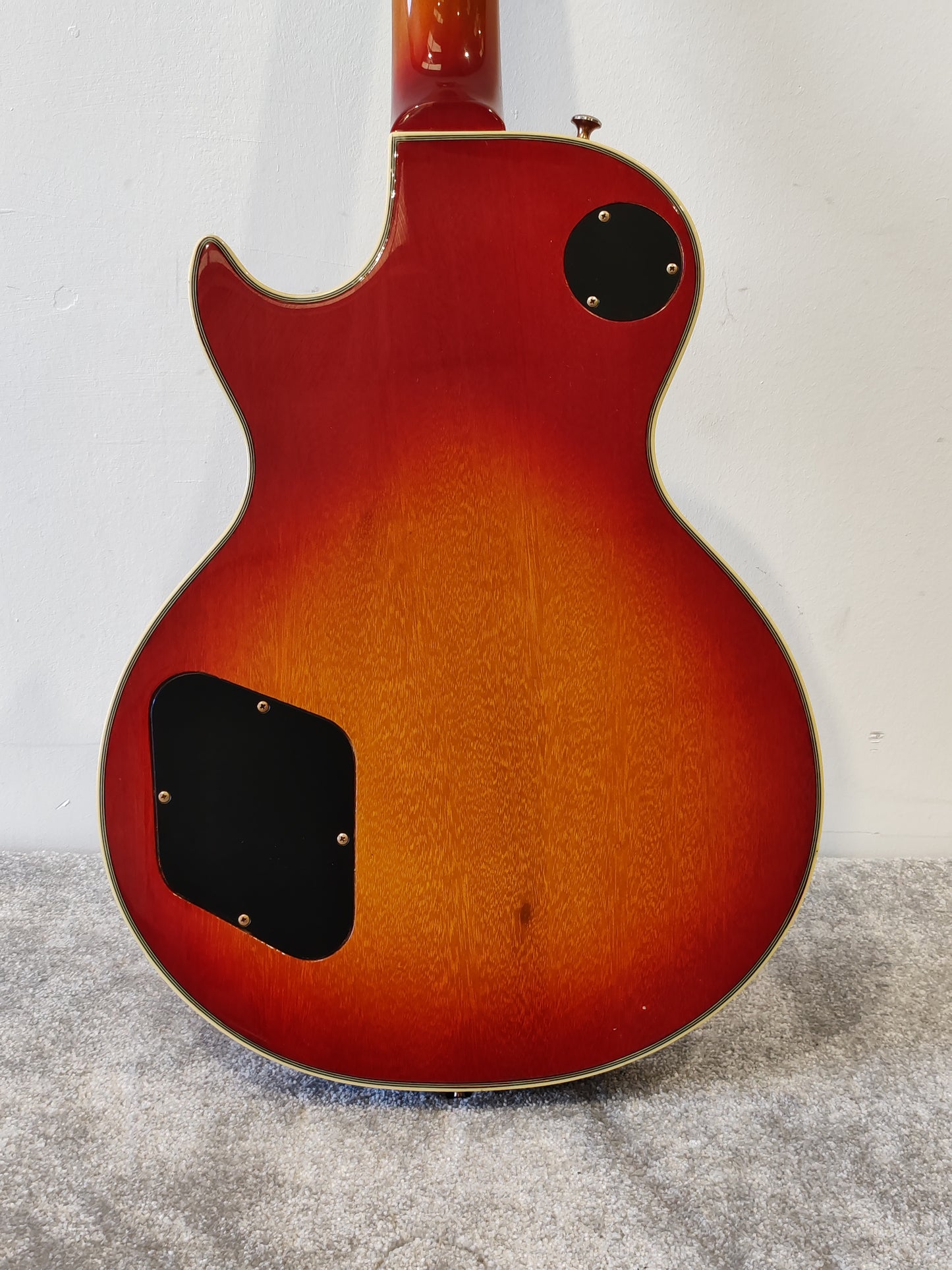 Greco Custom 1980 Les Paul 'Ace Frehley' of Kiss Fame – Very Good Condition w/ Hard Case