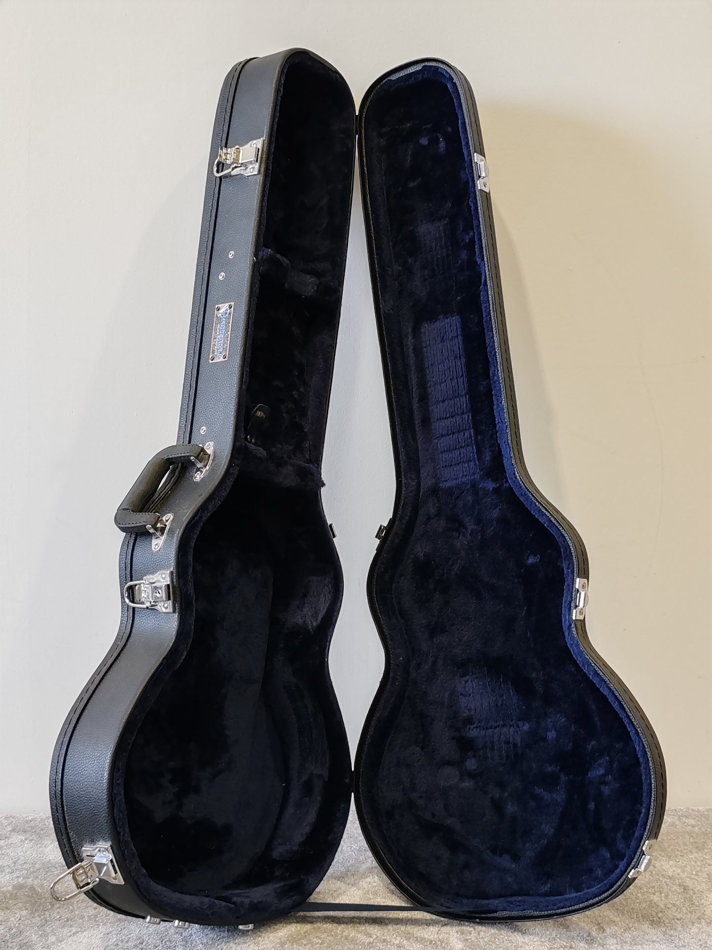 Greco Custom 1980 Les Paul 'Ace Frehley' of Kiss Fame – Very Good Condition w/ Hard Case
