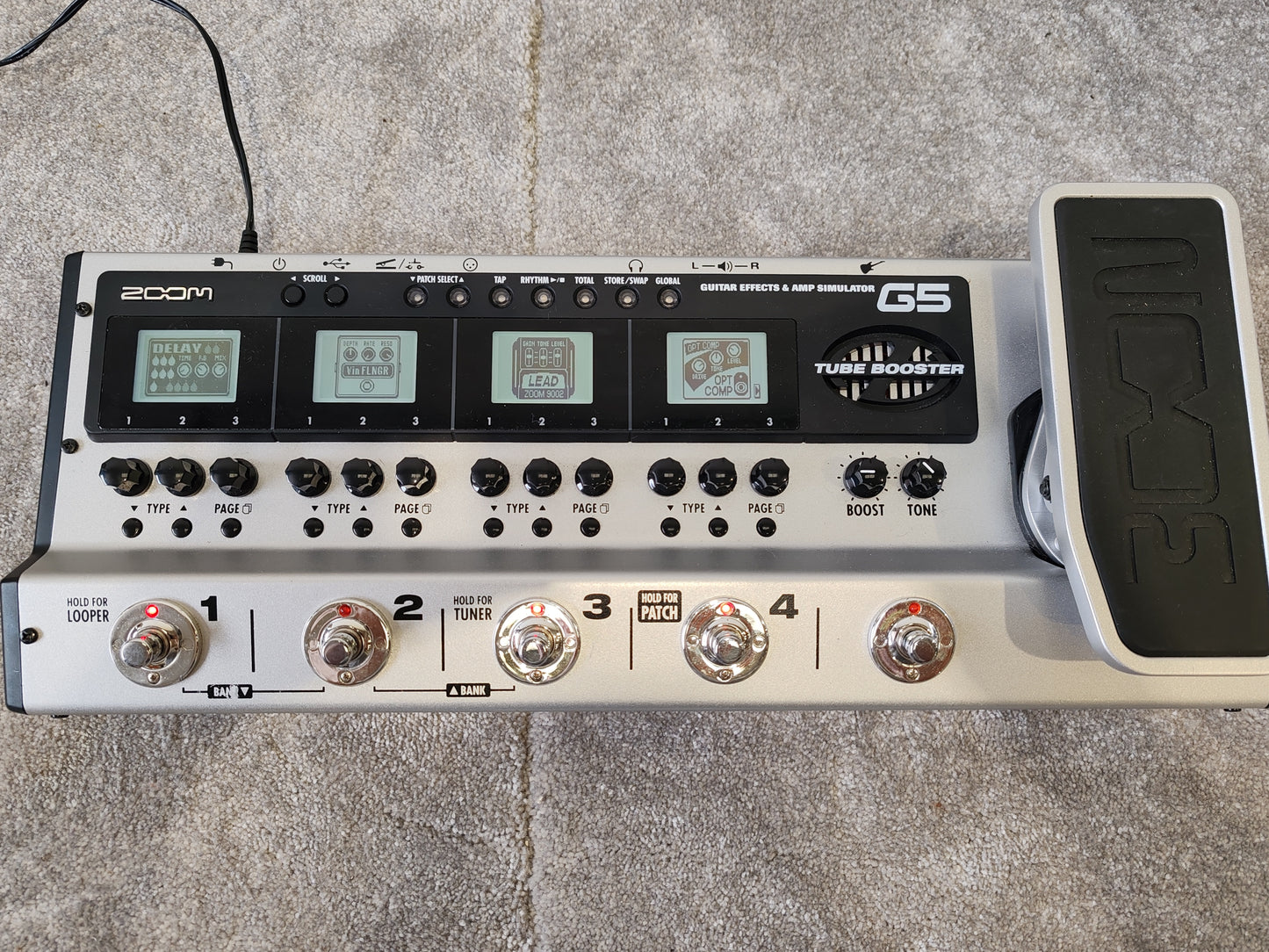 Zoom G5 Guitar Multi-Effects & Amp Simulator – Excellent w/ Original Box