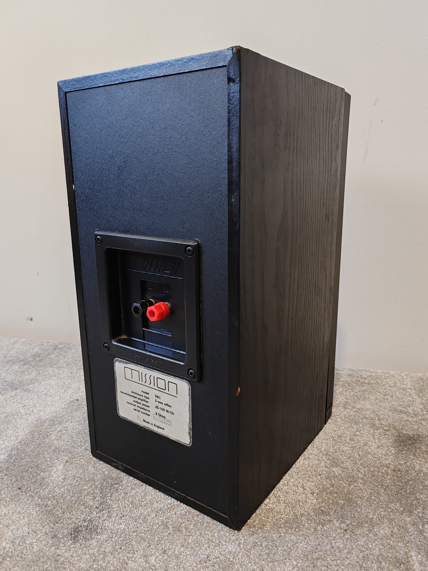 Mission 761i Matched Pair 75W Bookshelf Speakers – Fair/Good w/ Cosmetic Repairs, Fully Working