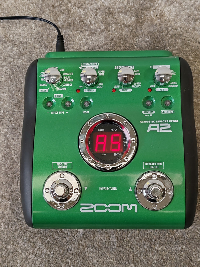 Zoom A2 - Acoustic Multi-Effects Pedal - Excellent w/ Original Box & Manual - image 2