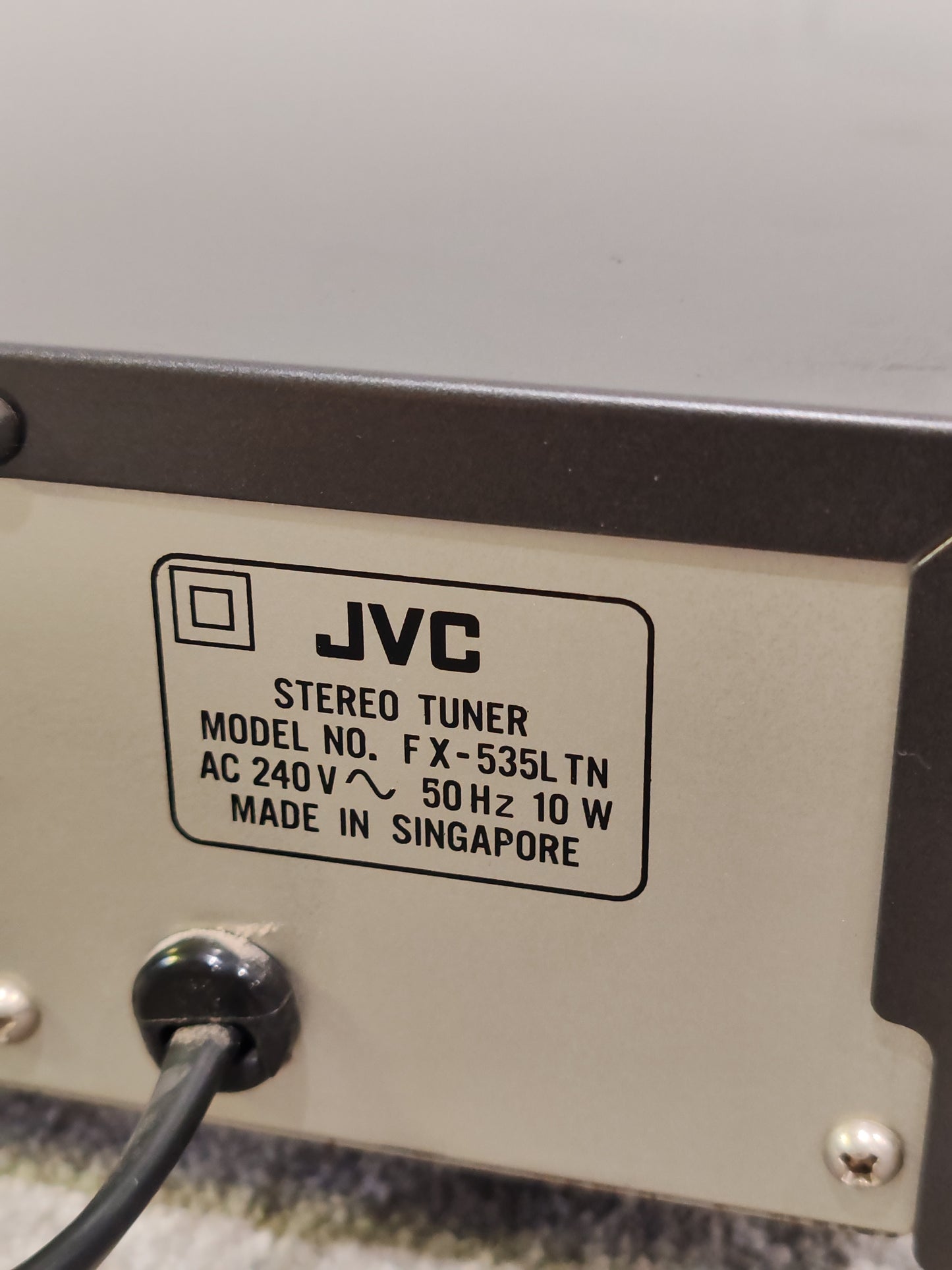 JVC FX-535L Vintage Tuner – w/ Manual & Antenna – Very Good