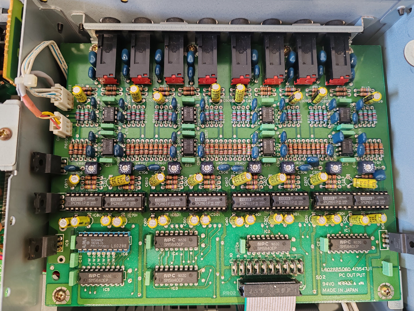 Akai S3200 Sampler - 16-bit/44.1kHz Sampling - Fair (Read Description)