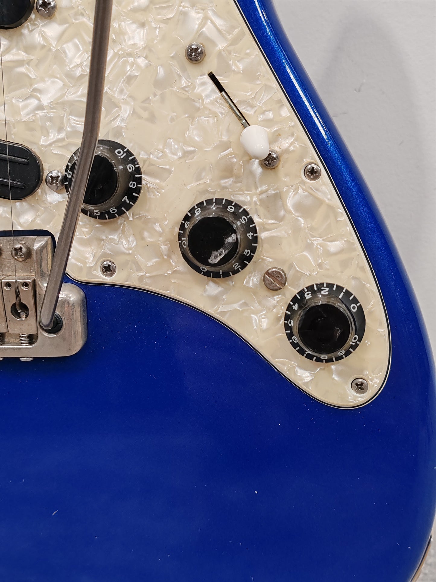 PRS Eg-3 Made in 1989 - Blue, Incredible Low Action, New Strings - Very Good w/ Tremelo