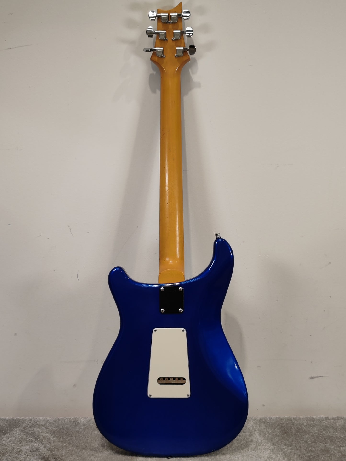 PRS Eg-3 Made in 1989 - Blue, Incredible Low Action, New Strings - Very Good w/ Tremelo