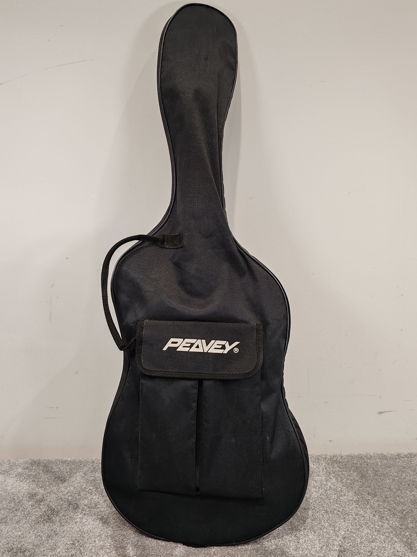 Washburn Junior G-JR-V Electric Guitar - Red Solid Body, Rosewood Fretboard - Good w/ Soft Case