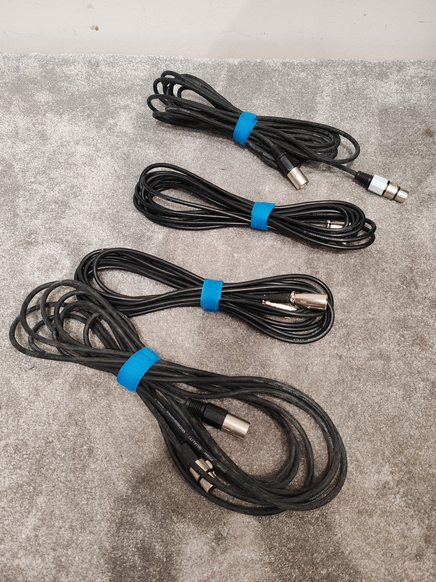 4x Mid-Length XLR Male to Female Microphone Cables (2x Stagg) – Very Good