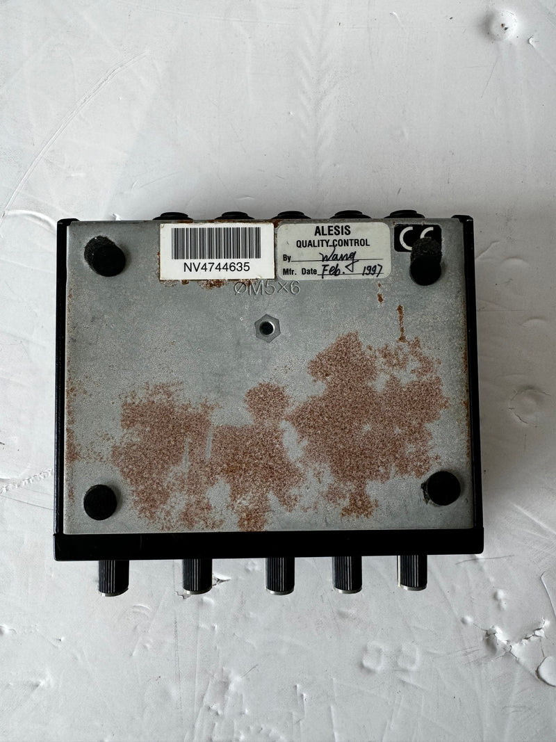 Alesis NanoVerb 18 Bit Digital Effects Processor - image 3