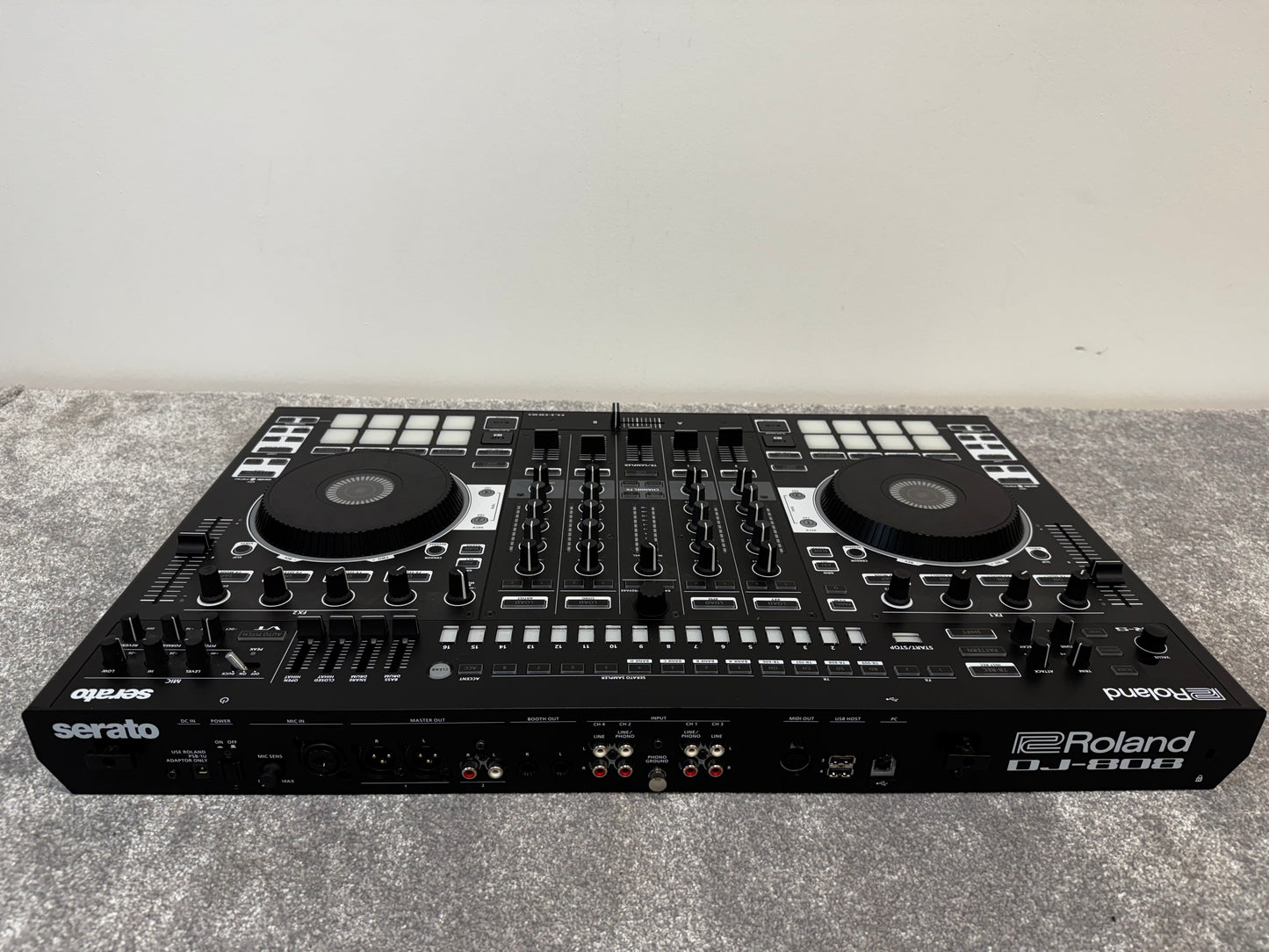 Roland DJ-808 Professional Grade DJ Controller Boxed
