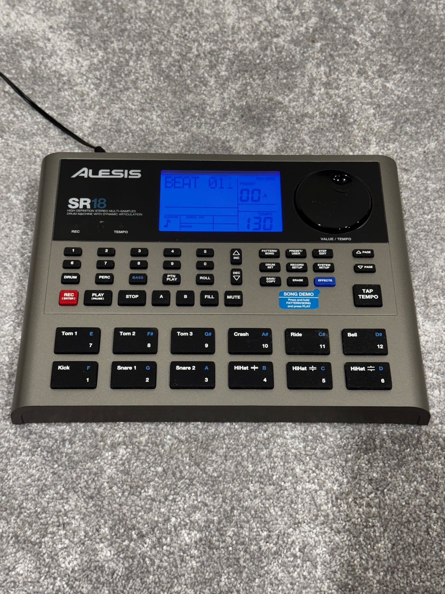 Alesis SR18 High-Definition Drum Machine